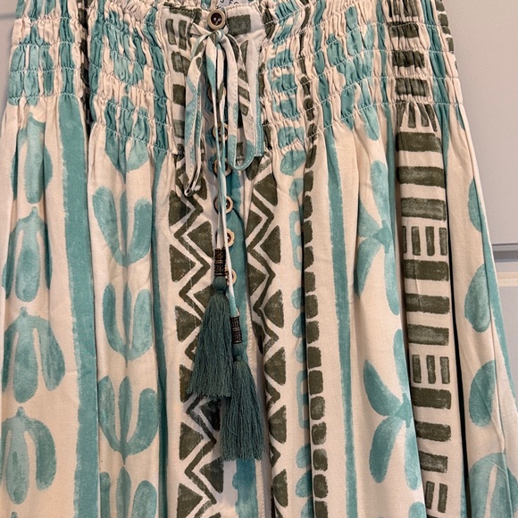 Dress Forum Teal and Cream Maxi Skirt - Picture 2 of 3
